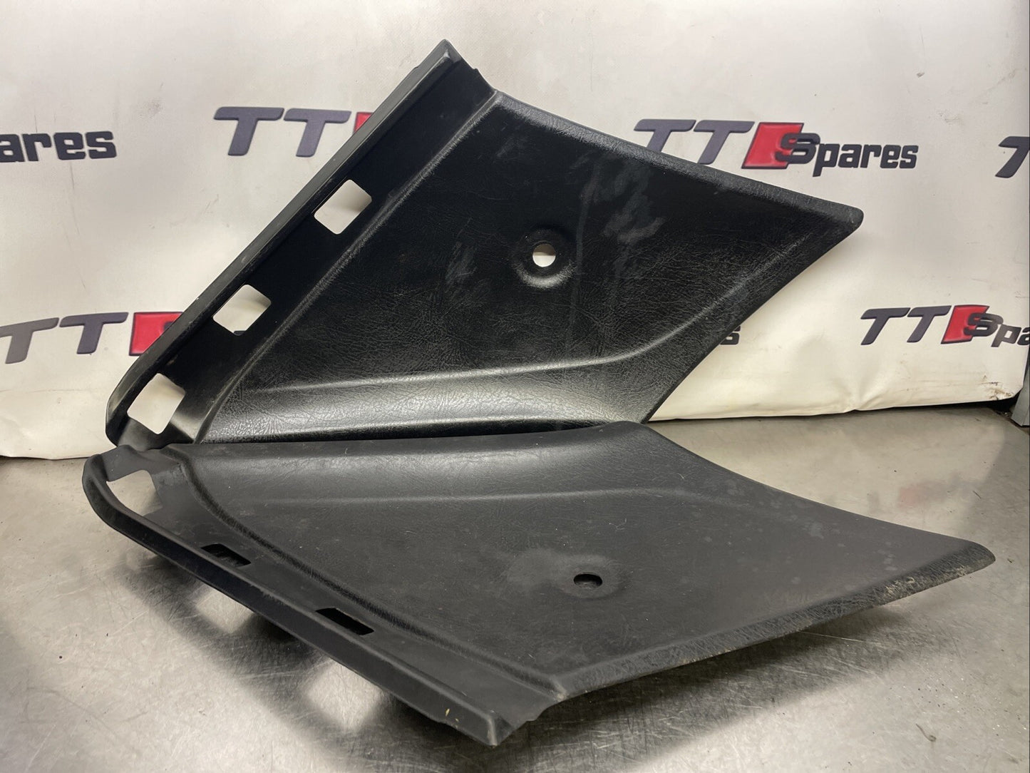VW GOLF MK2 5DR LHD RHD BLACK REAR C PILLAR QUARTER PANEL SIDE TRIMS COVERS