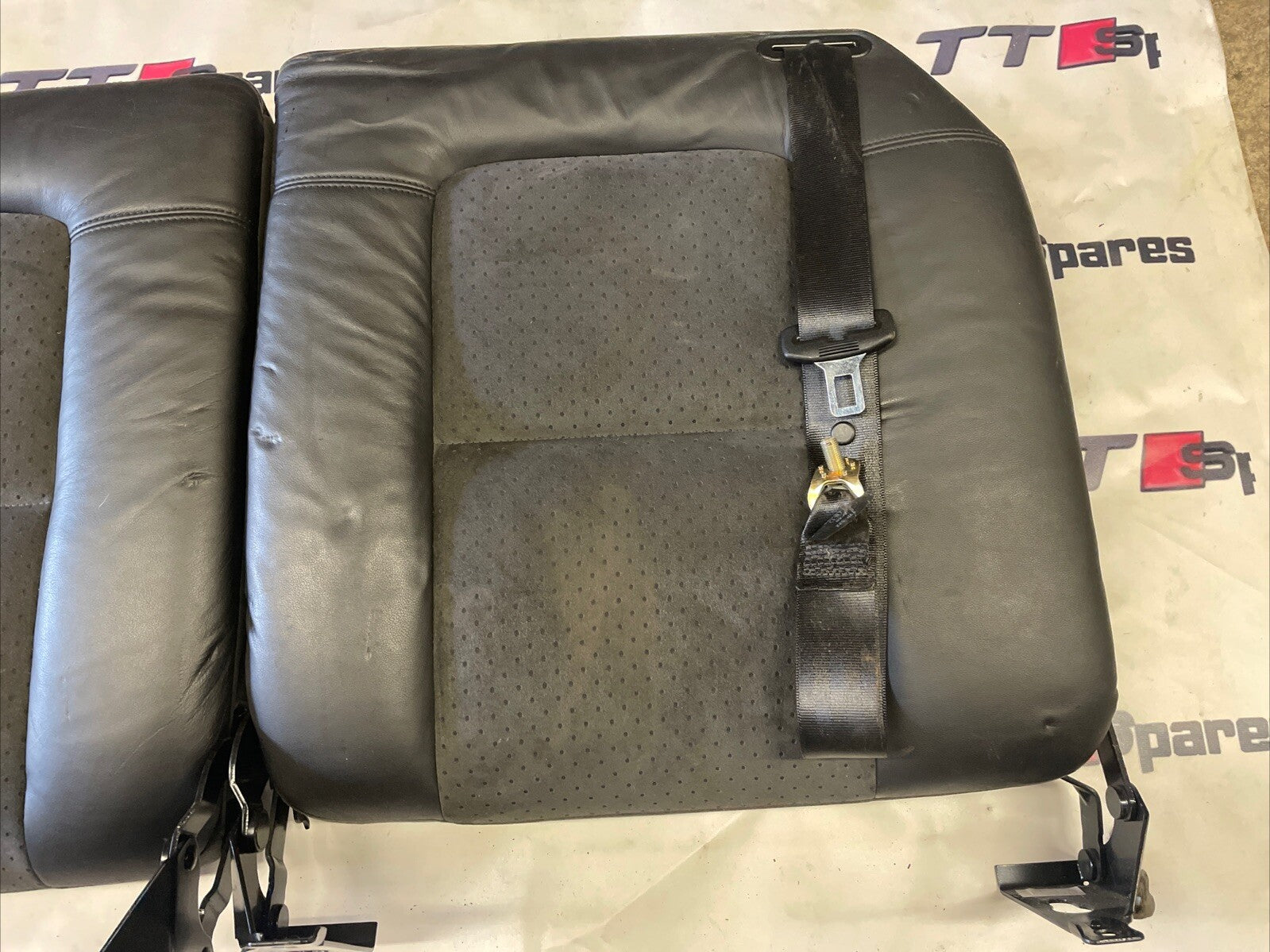Genuine Audi TT Mk1 Half Alcantara Black Leather Seat*REAR BACK SEATS ONLY*98-06