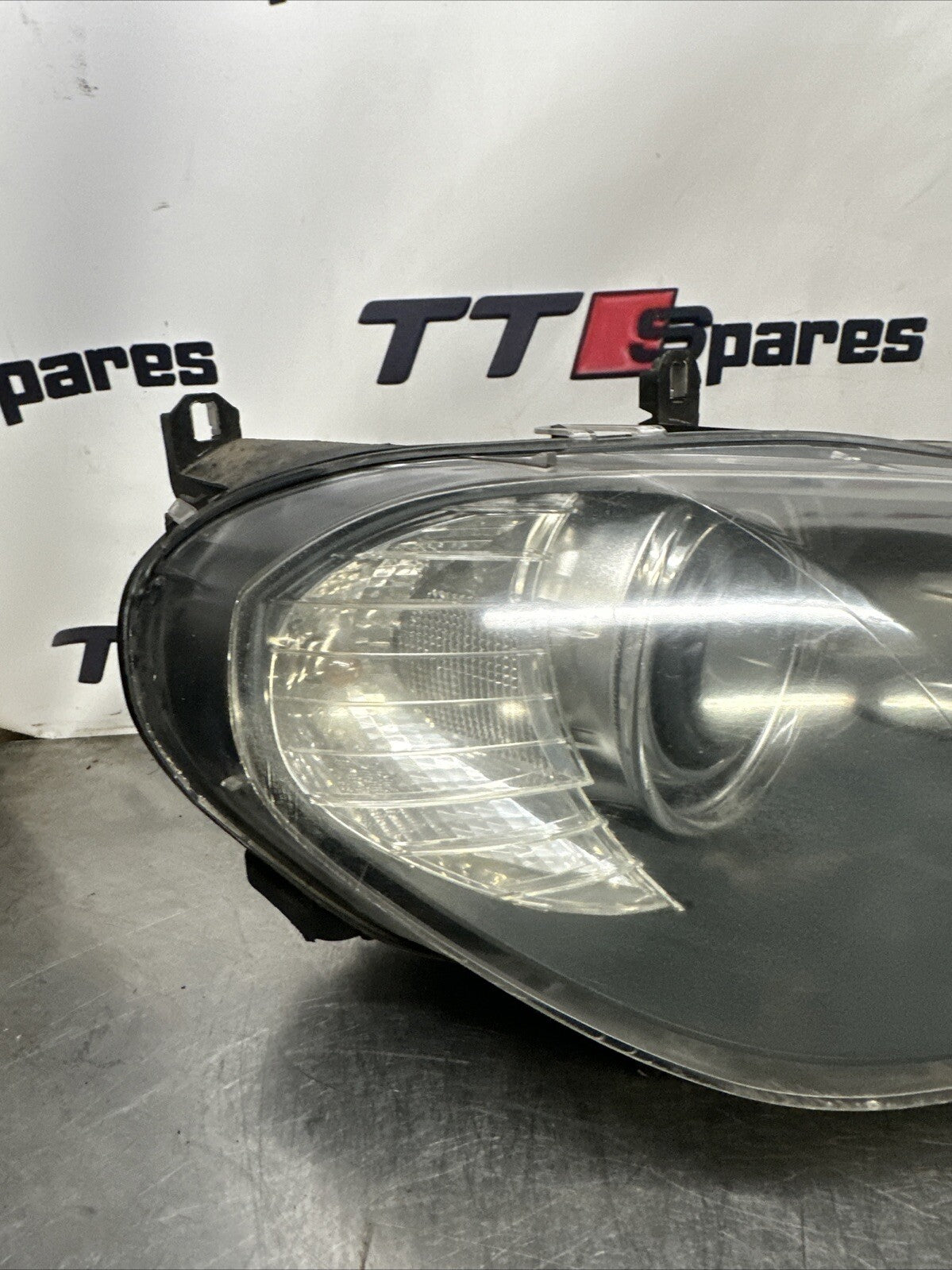 BMW X5 HEADLIGHT XENON FRONT RIGHT DRIVER SIDE OFFSIDE 7161590 E70 2007