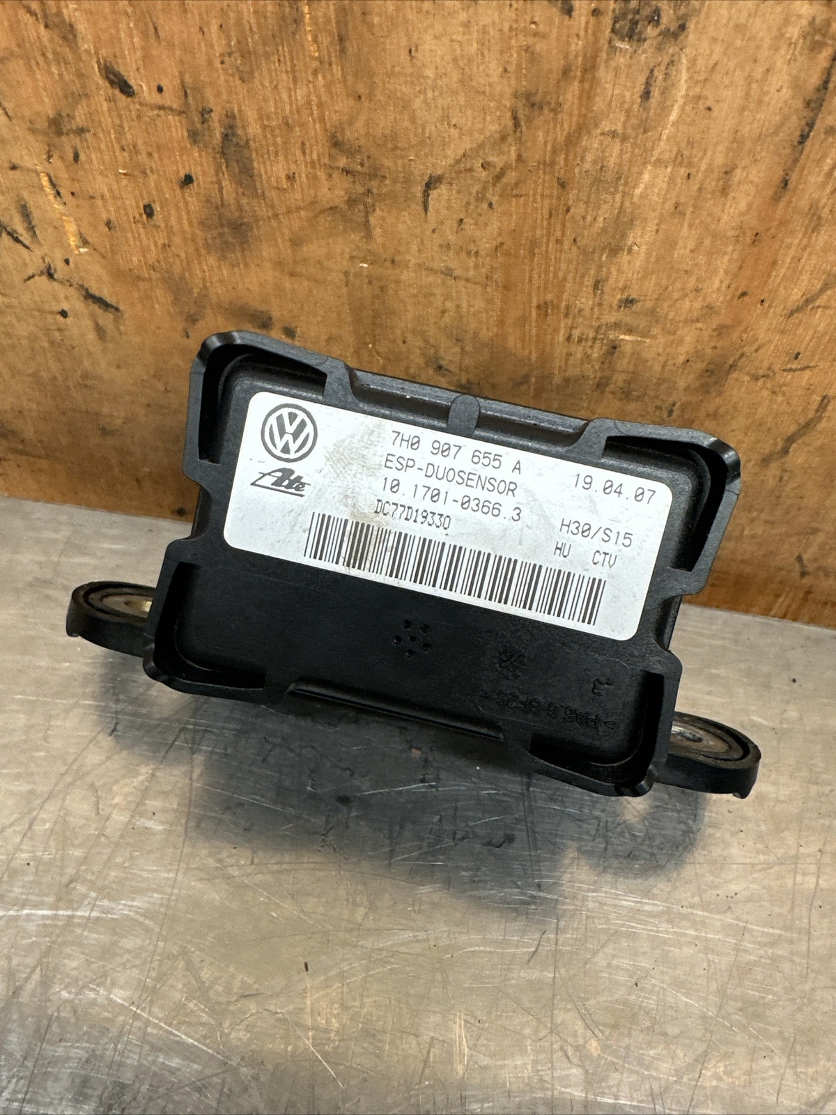 AUDI TT MK2 8J YAW RATE ESP SENSOR 2011 7H0907655A