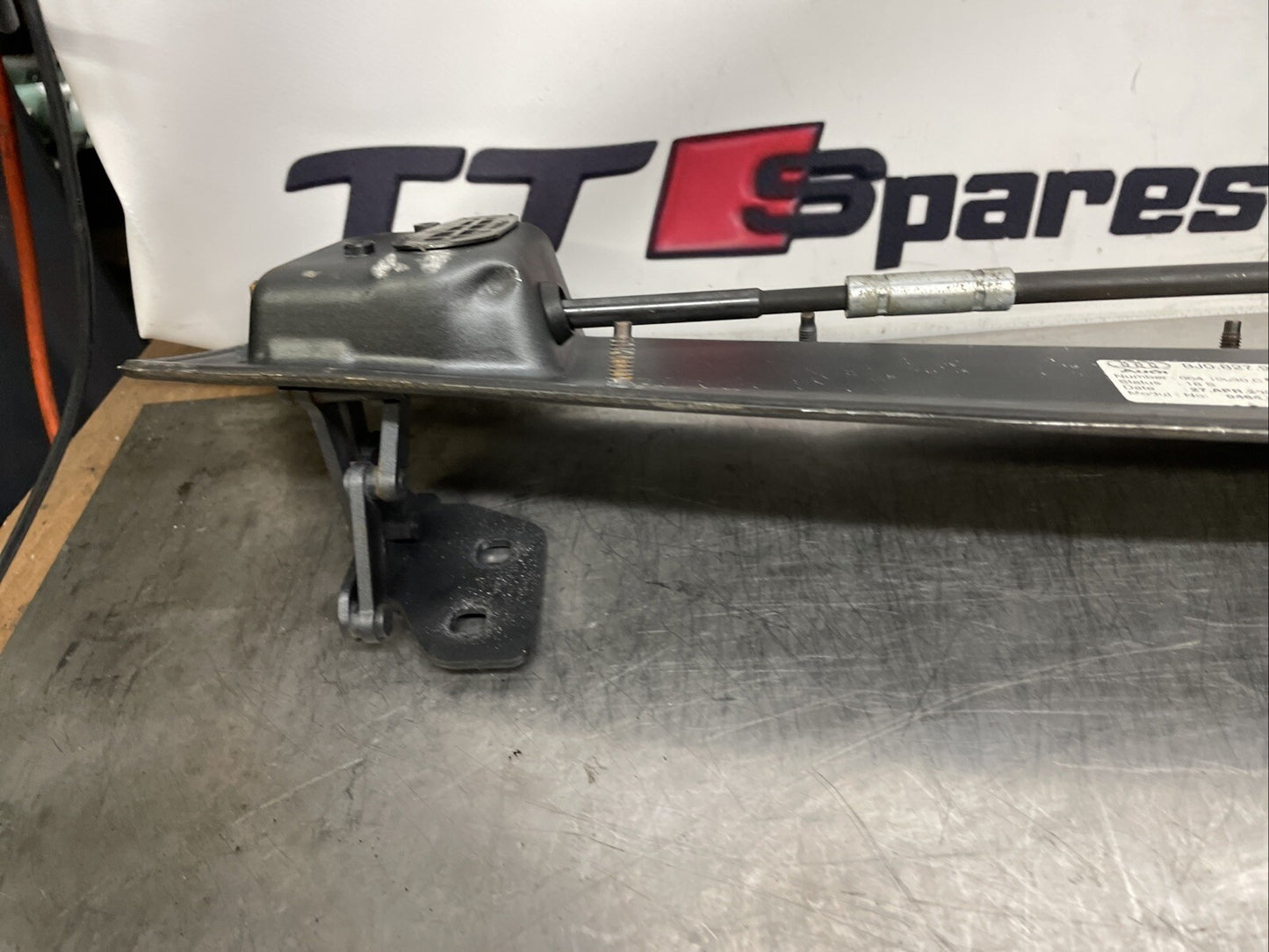 Audi TTRS 8J Tailgate Boot Electric Spoiler Motor 8J0827948C