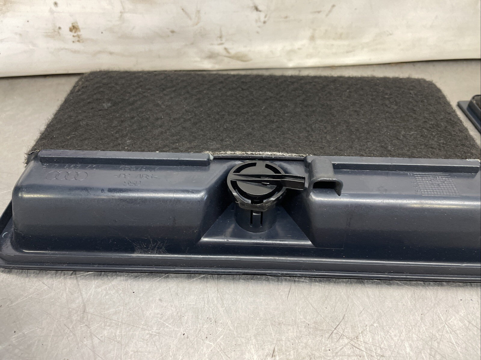 AUDI TT 8N MK1 Roadster Access Panel PAIR BLUE 8N7867401 8N7867402