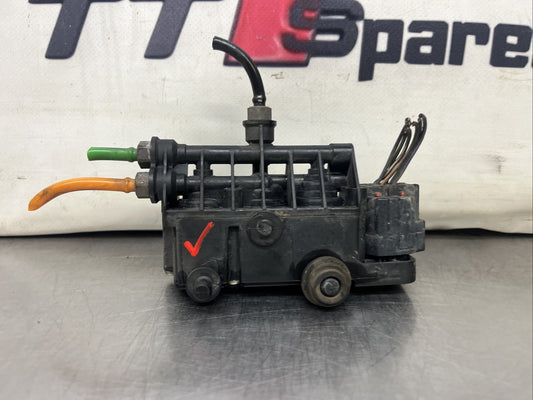 Range Rover L322 Front Air Suspension Corner Valve RVH500060