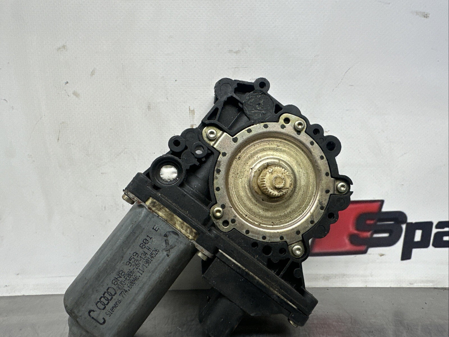 Audi TT Electric Window Motor Mk1 8n Coupe Driver Side Front 8N8959801E