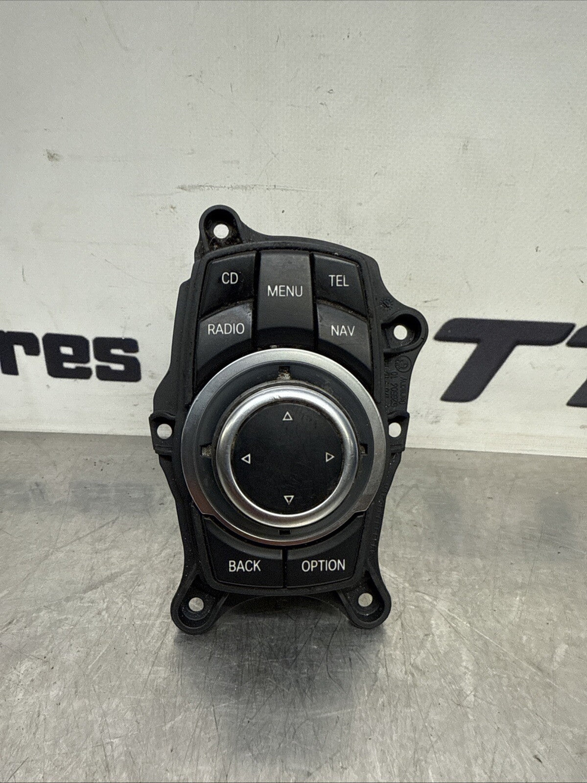 2011 BMW 3 SERIES 320d E90 4DR N47 MMI SAT NAV SWITCH 9249439