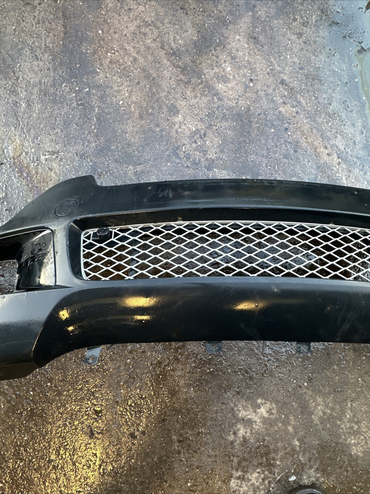 BMW X5 BUMPER FRONT UPPER IN BLACK E70 2007 - 2009