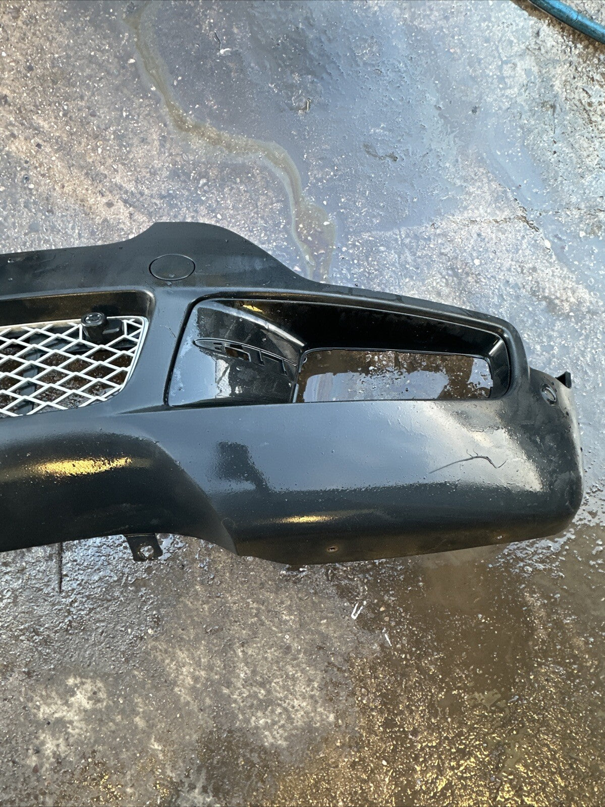 BMW X5 BUMPER FRONT UPPER IN BLACK E70 2007 - 2009