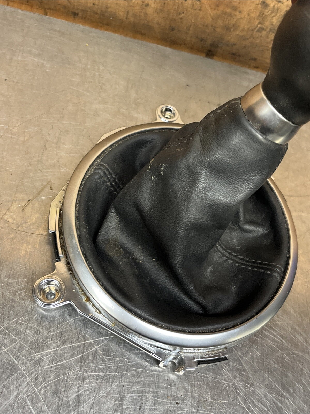 Audi TT MK2 06-14 6 Speed Manual Gear Knob 8J0711113E