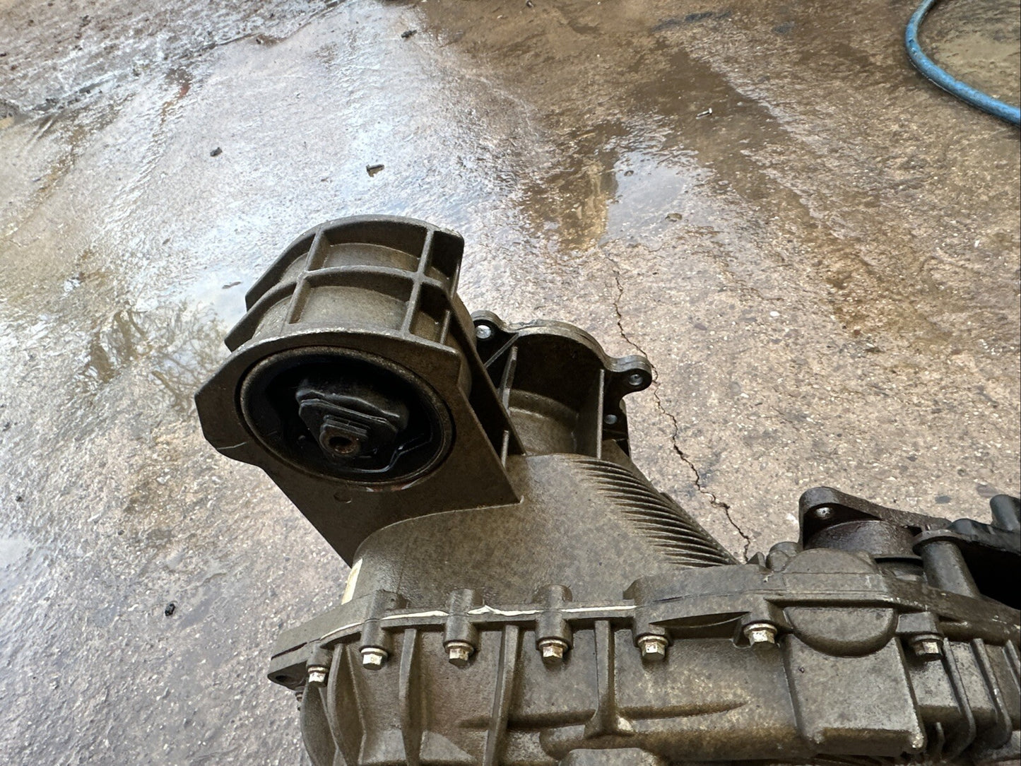 Range Rover L322 Transfer Box IAB000031 4.4 V8 and 3.0 TD6 Auto 2002 to 2006