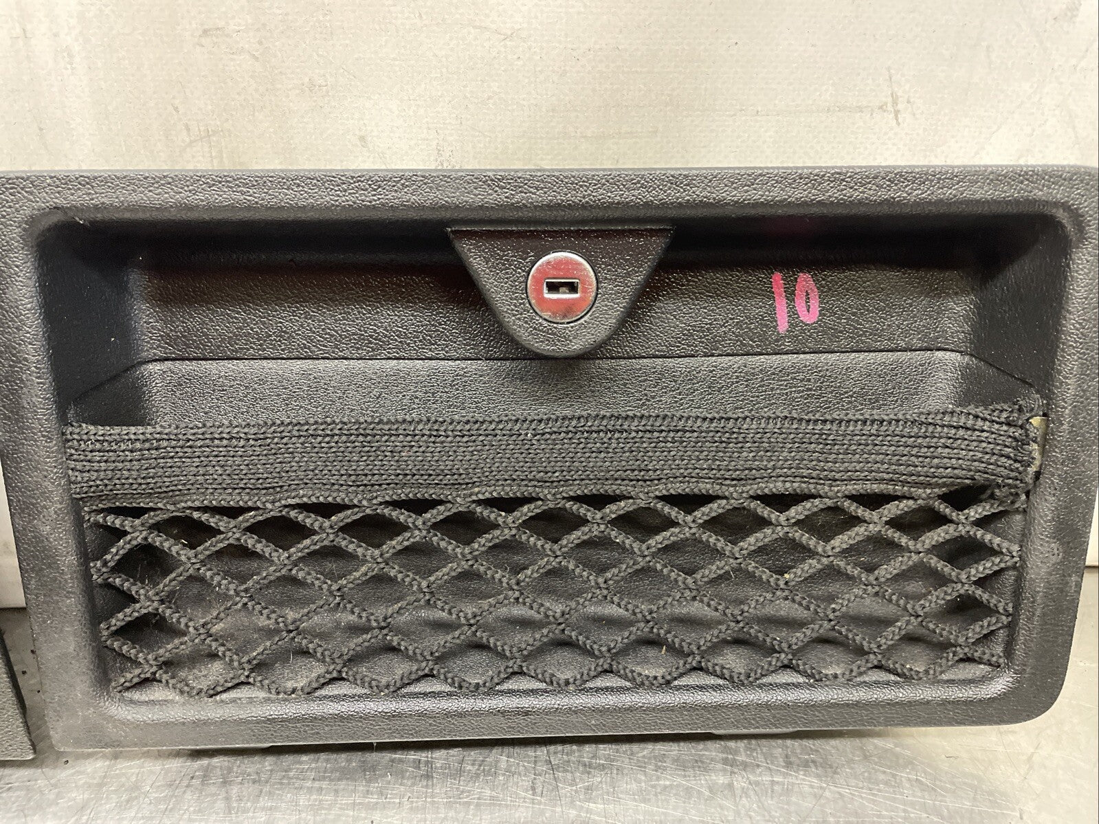 AUDI TT 8N MK1 Roadster Access Panel PAIR 8N7867401 8N7867402