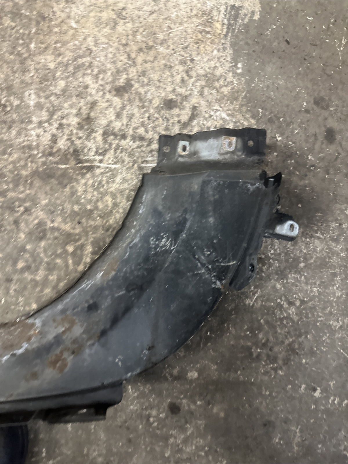 Audi TT Mk1 8N 1998-2006 Driver/Right/OS Front Wing Fender in LZ9V