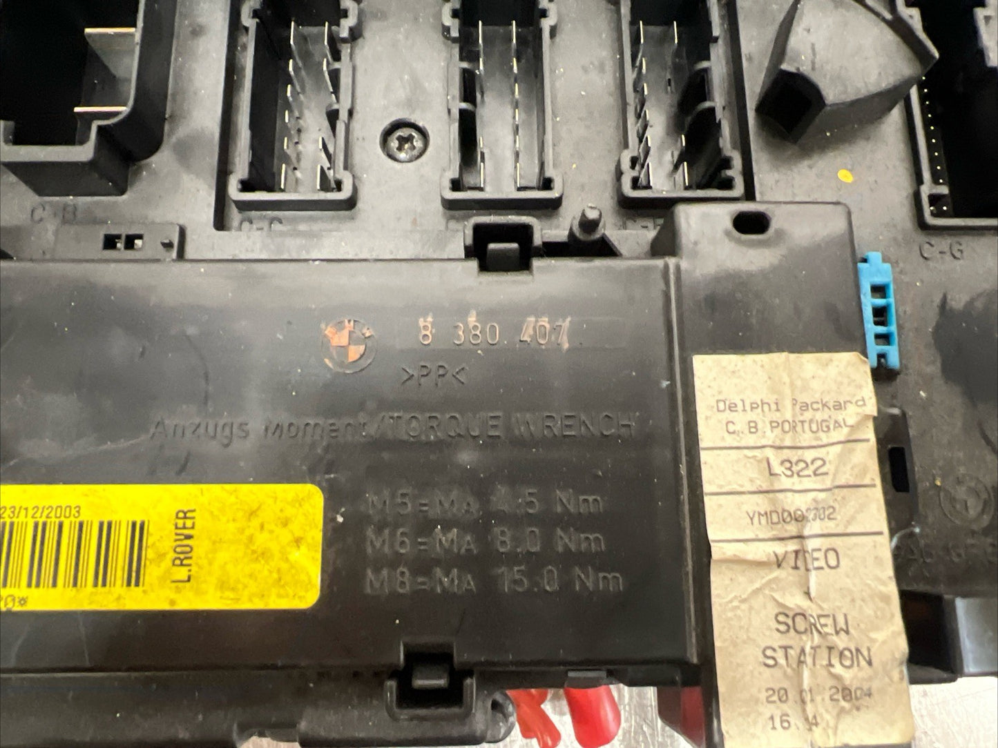 Range Rover Engine Bay Distribution Fuse Box Relay Module 2003 L322 OEM 8380409