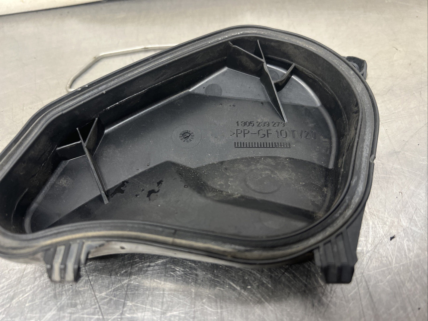 AUDI TT MK2 8J LEFT HEADLIGHT DUST COVER CAP LID  1305239279