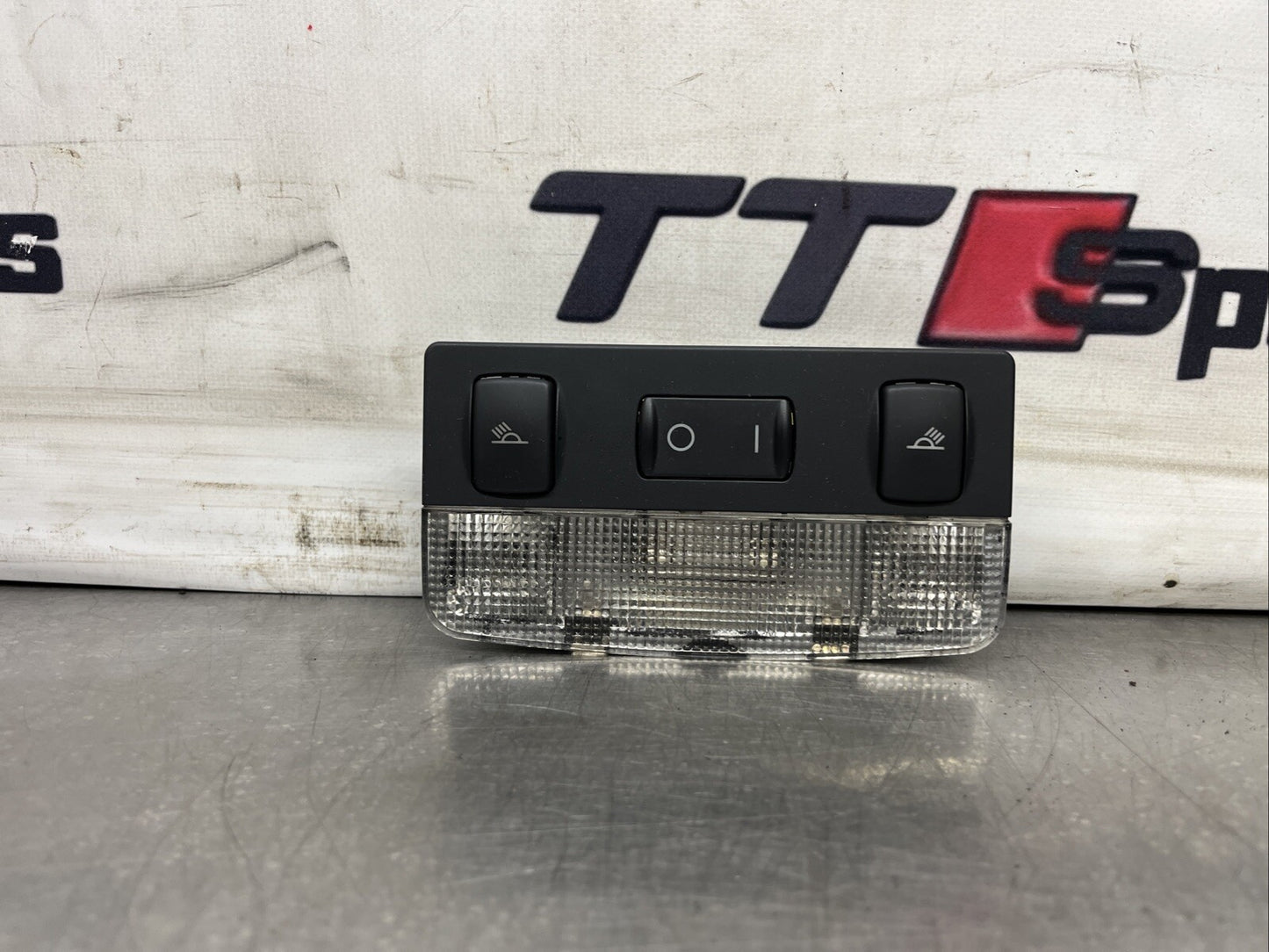 AUDI TT MK1 98-06 GENUINE BLACK INTERIOR LIGHT