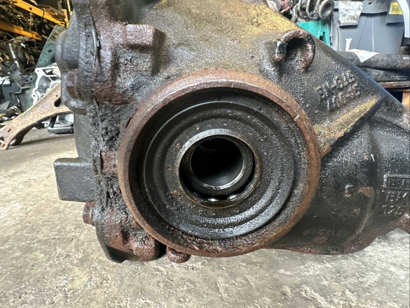 BMW X5 E70 35D 3.5 DIESEL M57 REAR DIFFERENTIAL 7552523 RATIO 3.64