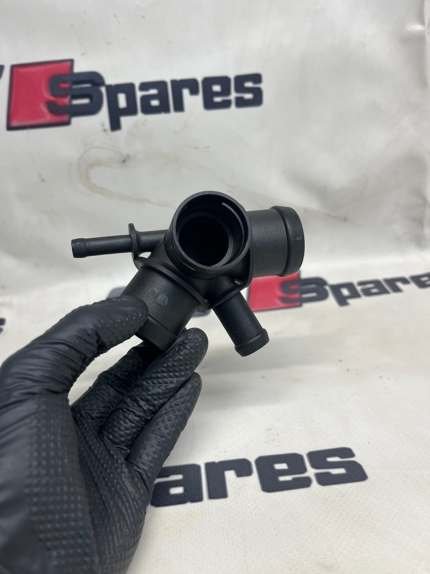 Coolant Flange / Pipe fits AUDI TT 8L1 1.6 1.8 1.9D 98 to 05 Water 1J0121087A