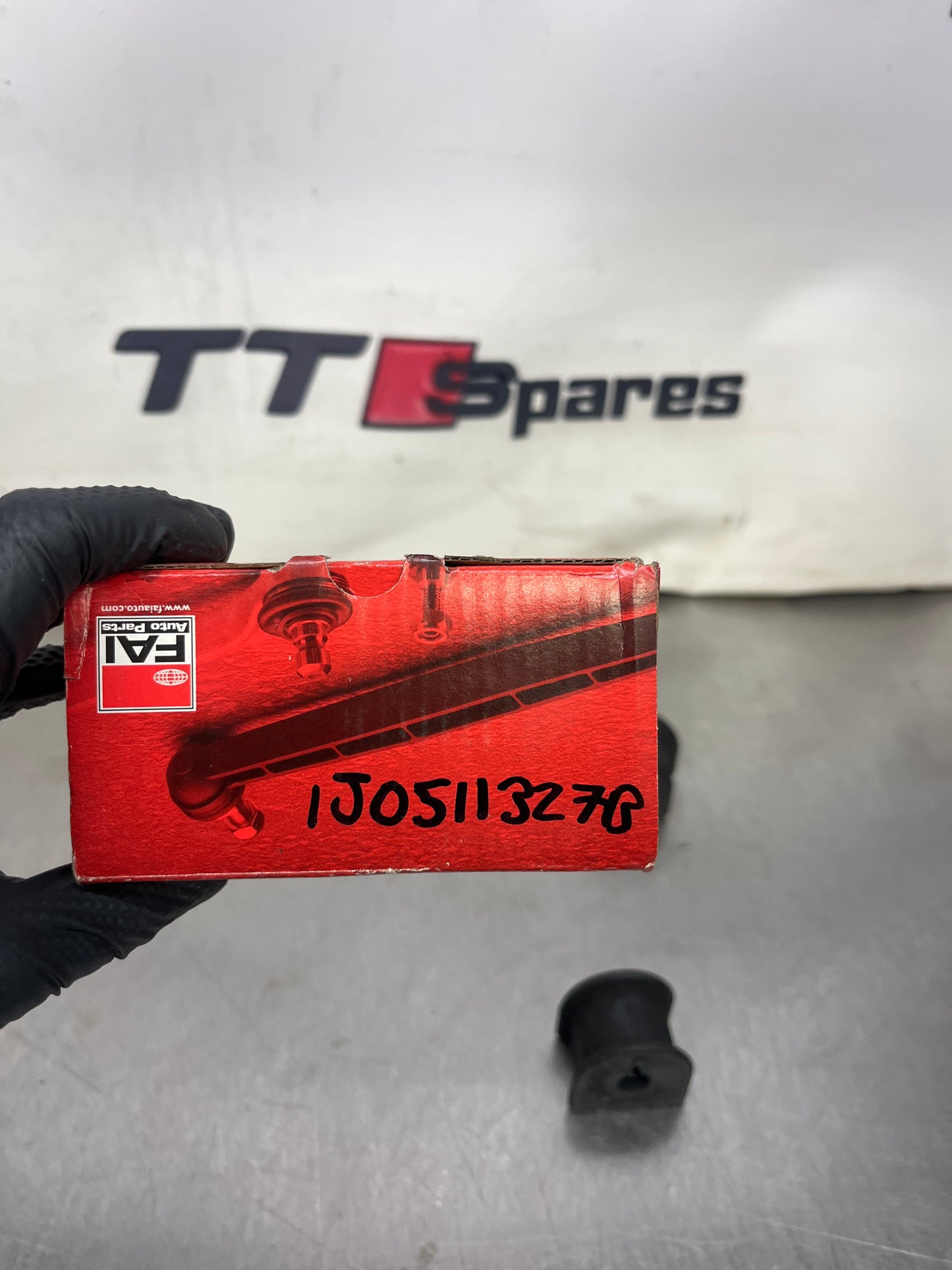 Genuine VW Golf SEAT Leon AUDI TT ANTI-ROLL BAR STABILISER BUSH REAR 1J0511327B