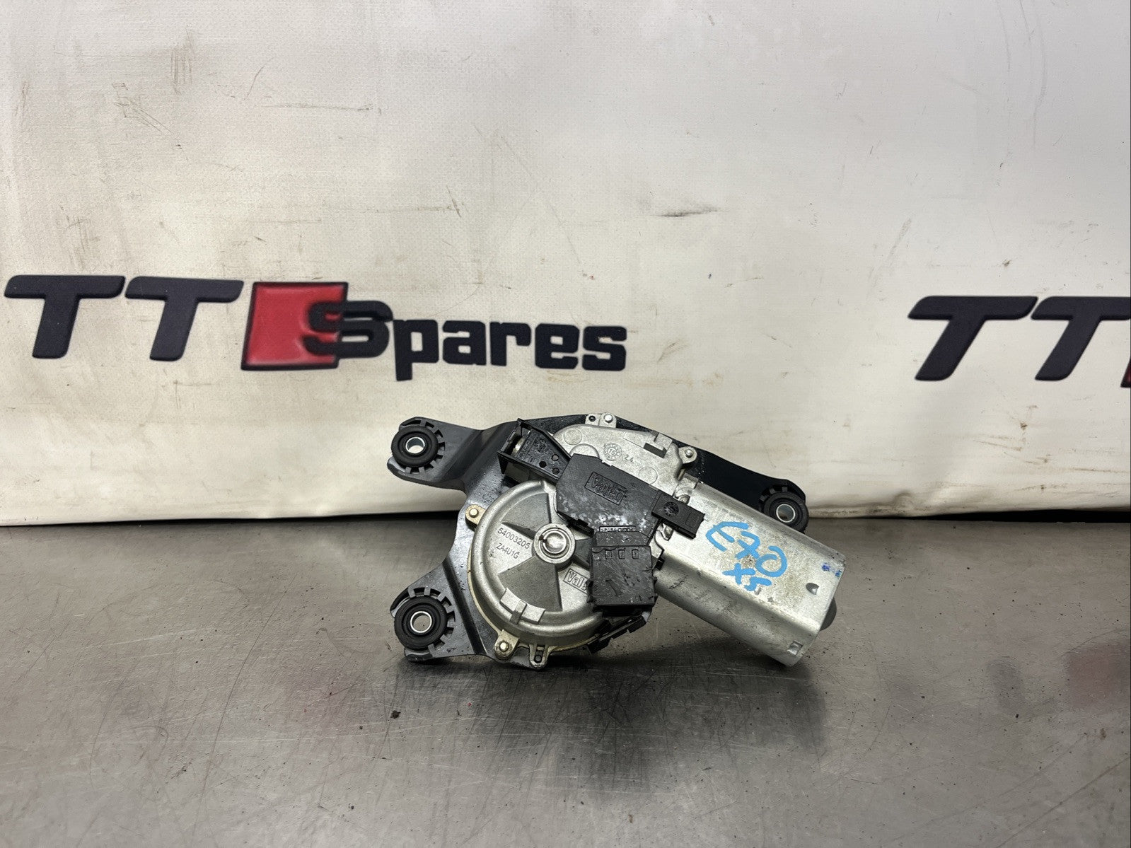 BMW X5 E70 2009 REAR TAILGATE WINDOW MOTOR WIPER 54003205