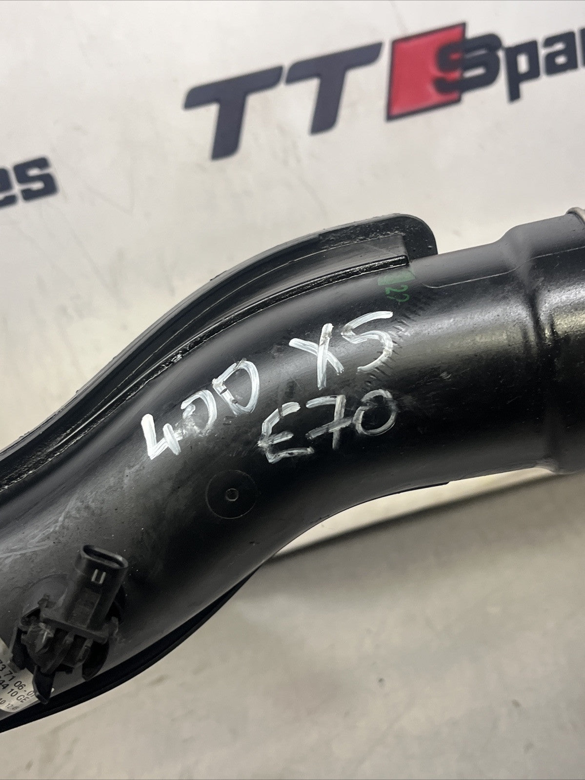 BMW E70 30DX 40DX INTERCOOLER HOSE PIPE 4737106