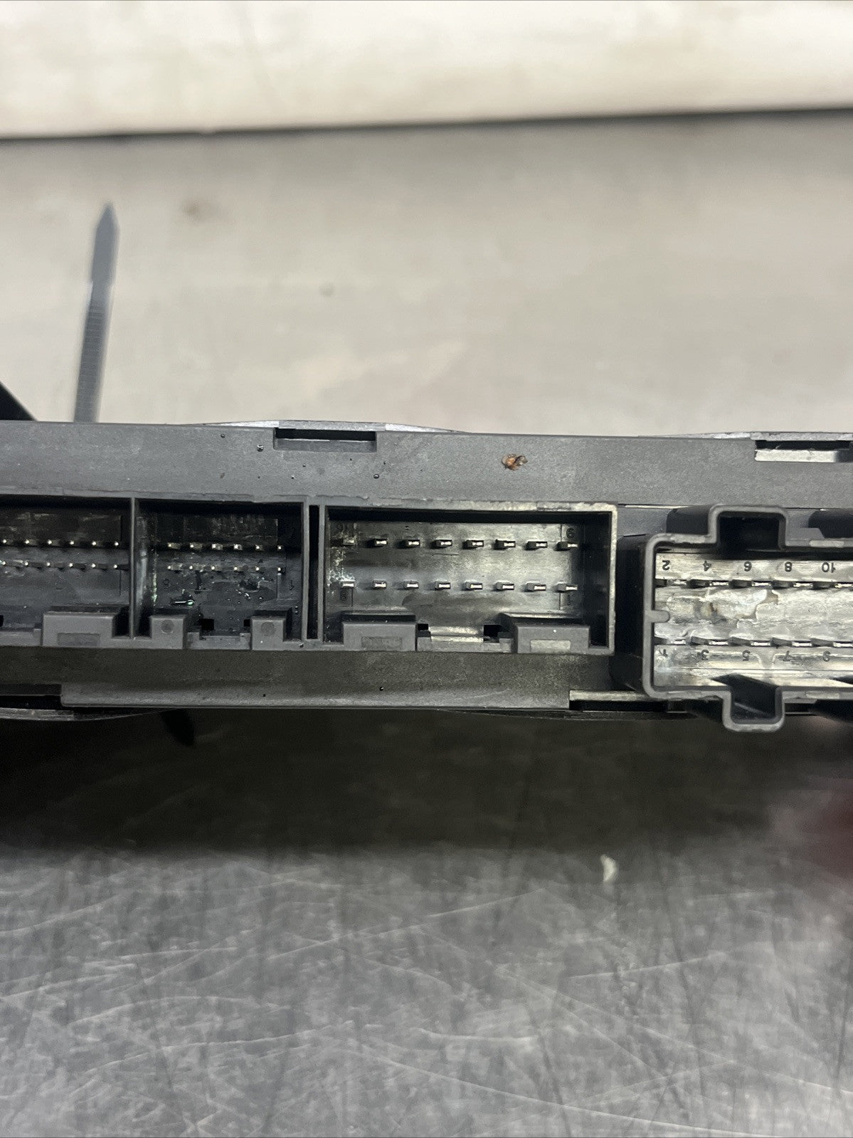Audi TT MK1 8N Roadster Convertible CCM comfort control module 8N7962267C
