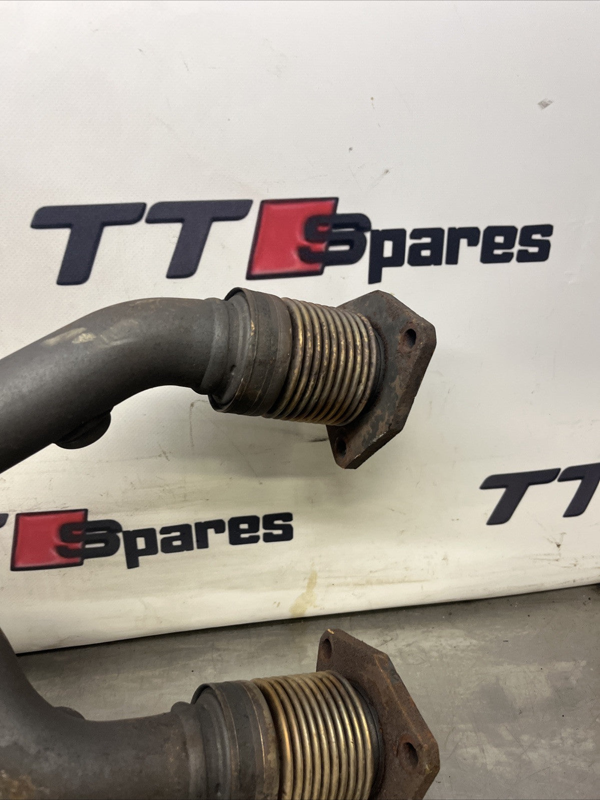 Audi TT Mk1 8N 2001-2006 3.2 V6 Exhaust Down Pipe inc Flexi Section 1J2253091M
