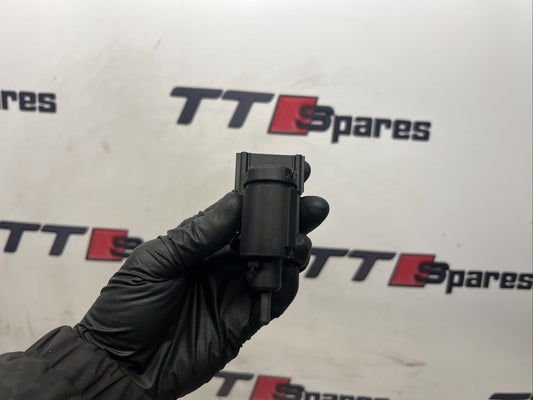 1J0945511D 1J0945511 Brake Light Stop Switch VW Volkswagen BLACK