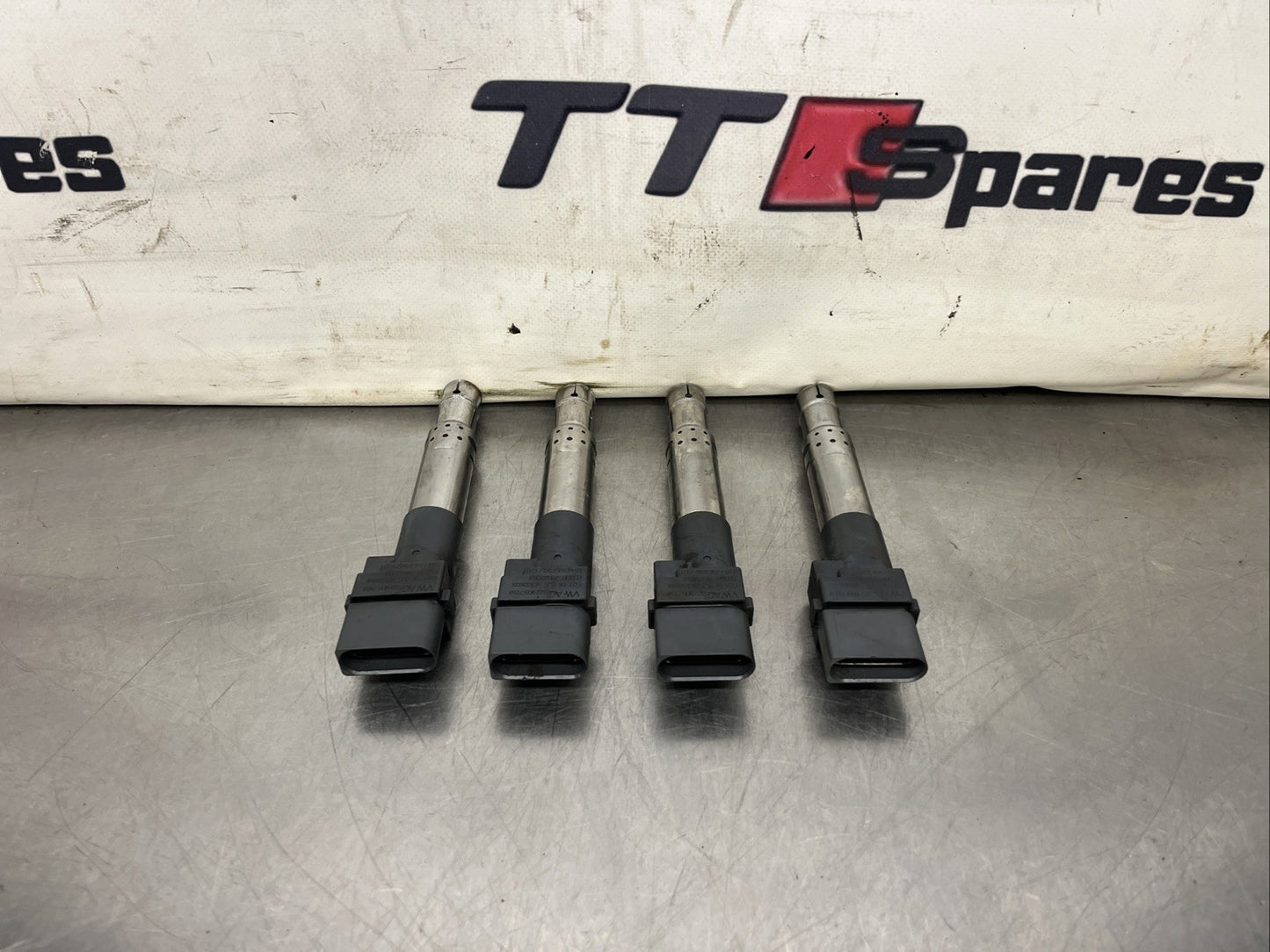 Audi TT V6 Quattro 2004 3.2 petrol ignition coil pack x4 set 0986221051