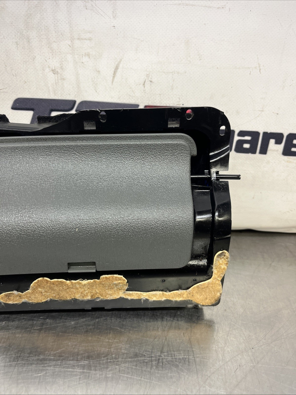 Audi TT MK1 Quarter Panel 6 Disc Flap Oem Genuine