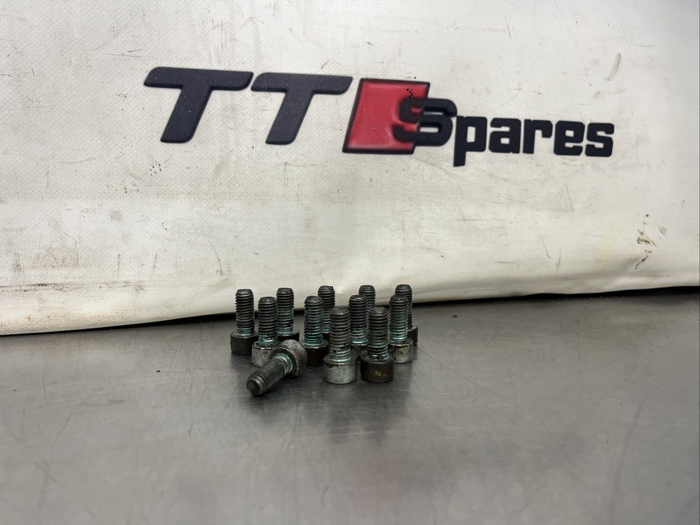 Audi TT Mk1 V6 Dsg Drive Shaft Bolts Genuine 12x