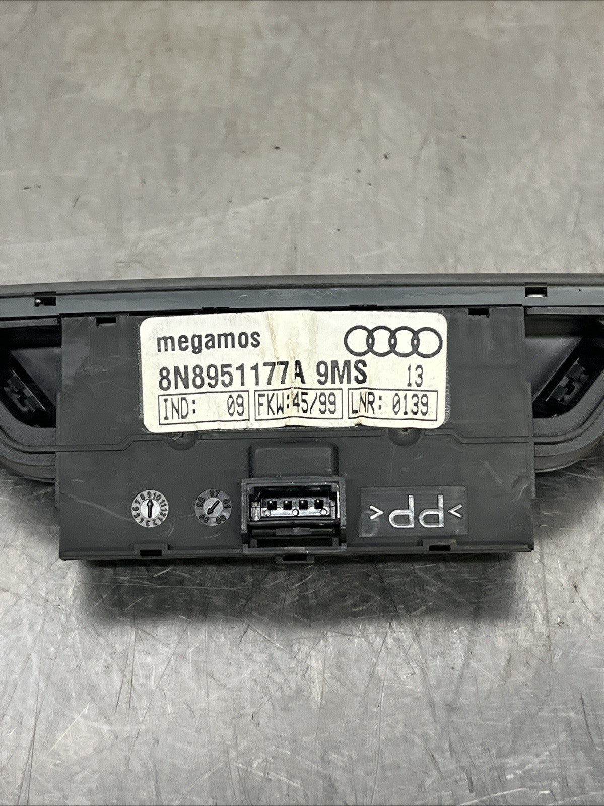 Motion sensor Audi TT 8N Ultrasonic sensor DWA Sensor 8N8951177A