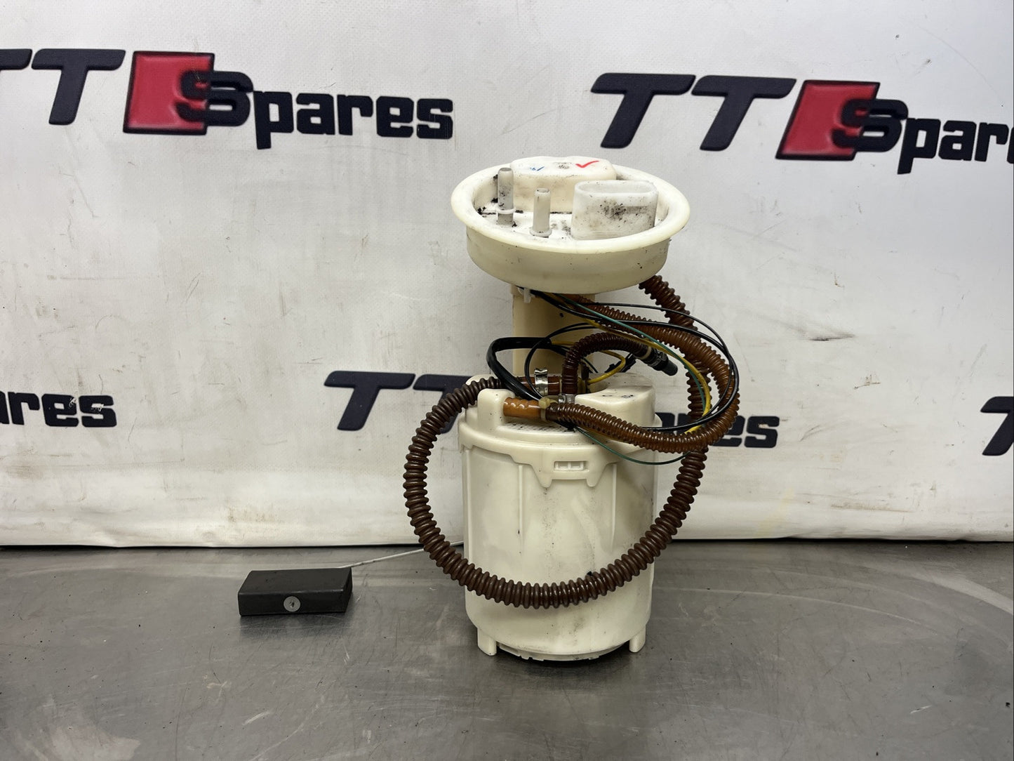 2003-06 AUDI TT Mk1 8n QUATTRO 1.8t + 3.2 V6 FUEL PUMP & SENDER 8L9919051J VDO