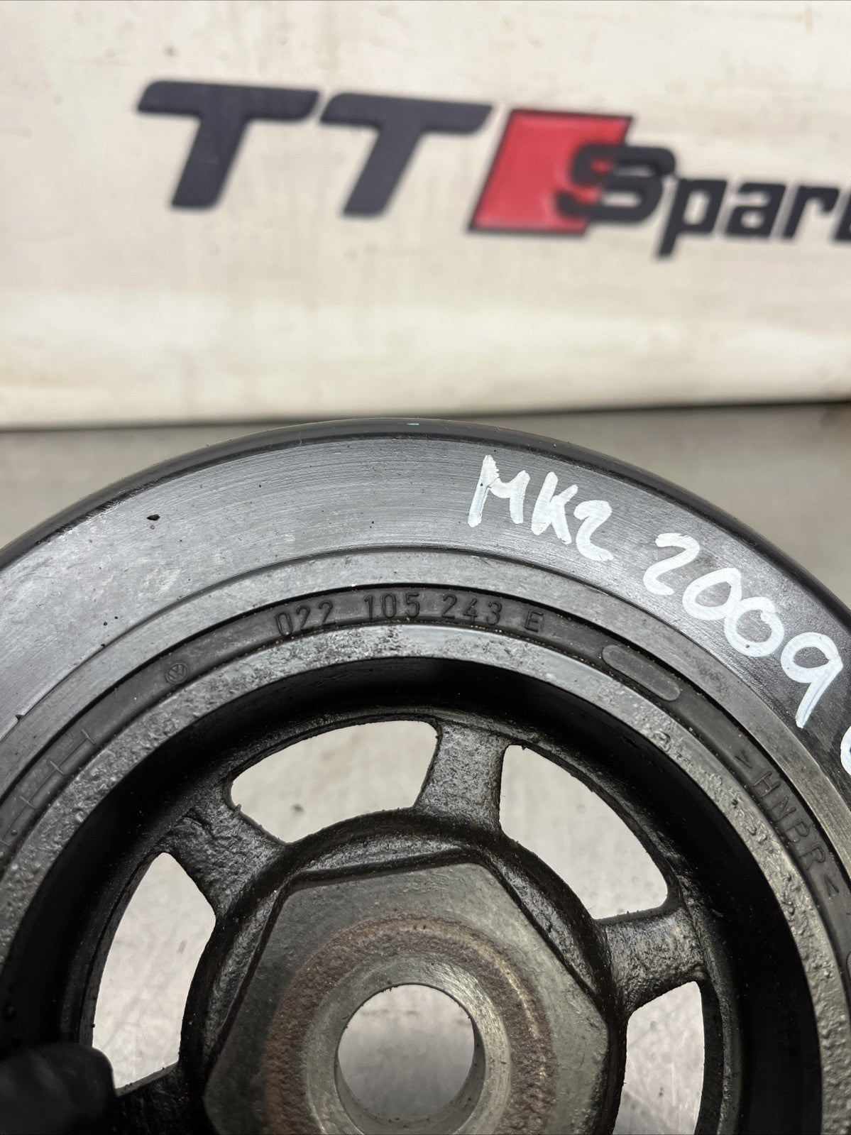 AUDI TT MK2 CRANKSHAFT PULLEY V6 3.2L 022105243E