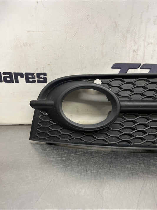 Audi TT MK2 Drivers Fog Light Grille Cover Black 8J0807151 06-14