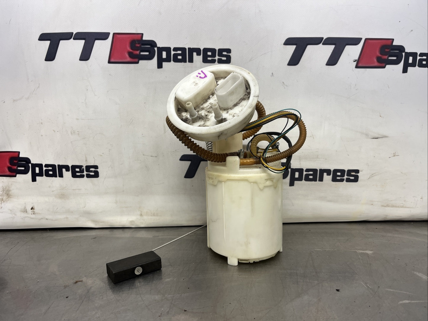 2003-06 AUDI TT Mk1 8n QUATTRO 1.8t + 3.2 V6 FUEL PUMP & SENDER 8L9919051J VDO