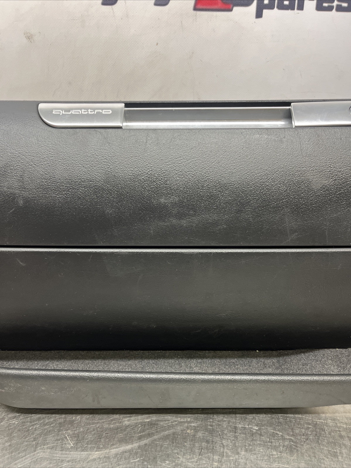 AUDI TT MK1 8N3 1.8T 225 QUATTRO GLOVE BOX COMPARTMENT BLACK