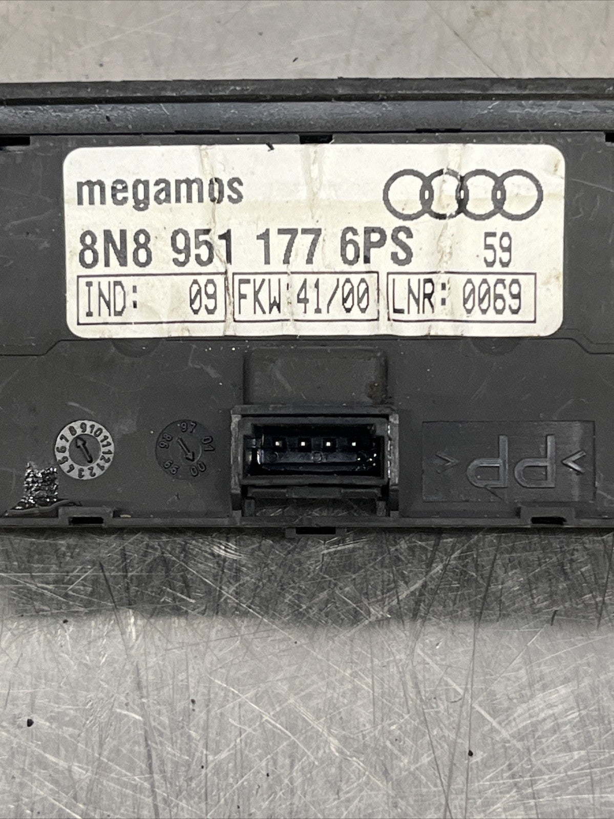 GENUINE 98-05 AUDI TT MK1 INTERIOR ROOF ALARM SENSOR 8N8951177