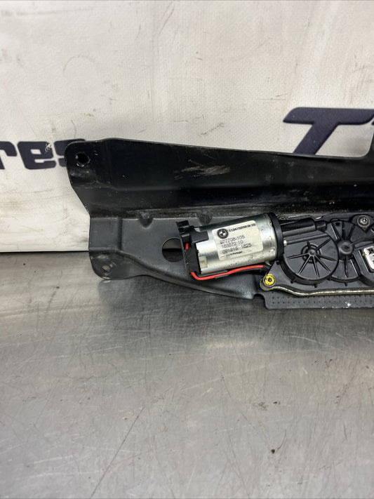 BMW X5 E70 2007-2013 Rear Tailgate Trunk & Lock Actuator Mechanism 977706105