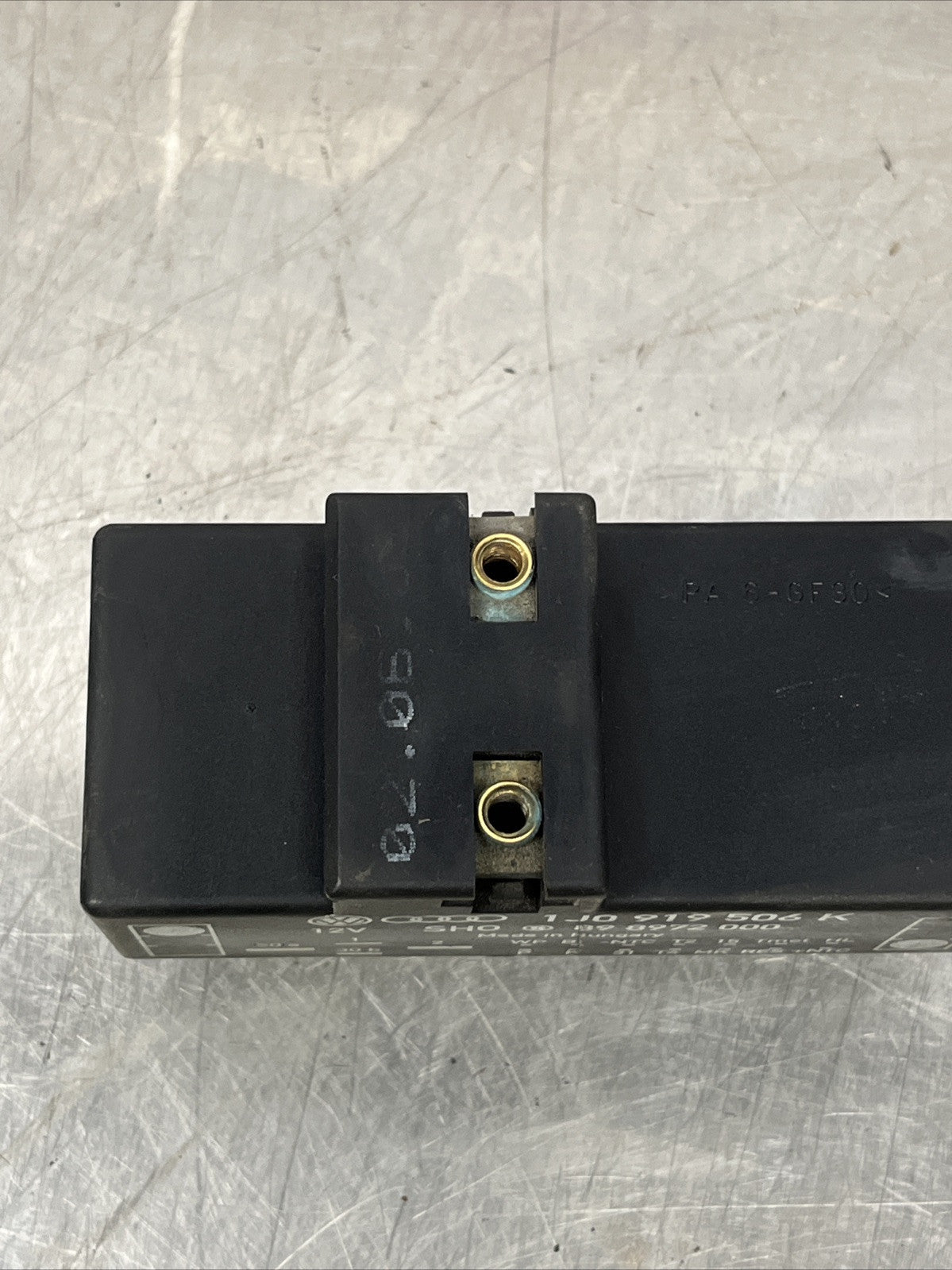 AUDI TT RADIATOR FAN CONTROL RELAY 1J0919506K