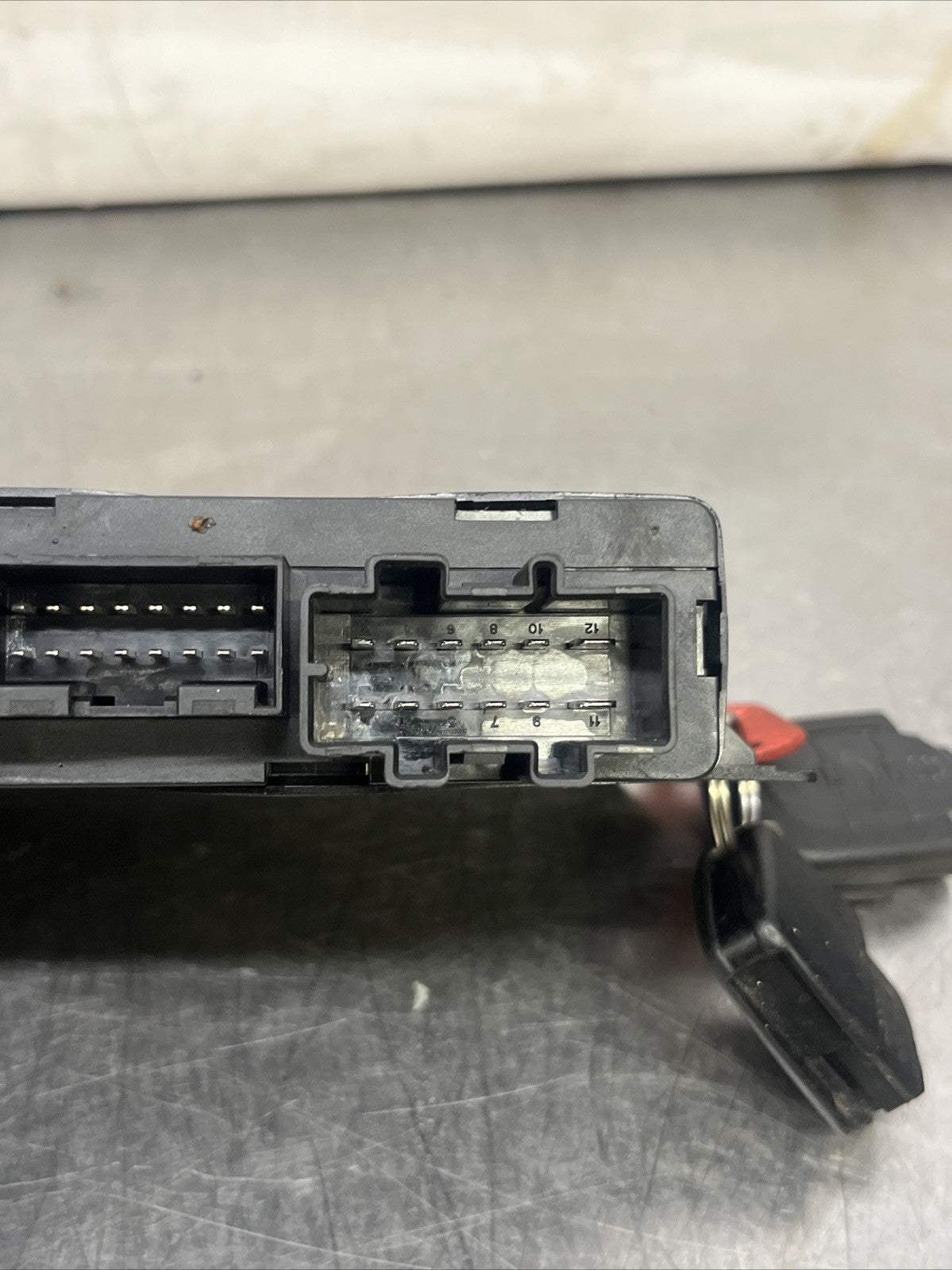 Audi TT MK1 8N Roadster Convertible CCM comfort control module 8N7962267C