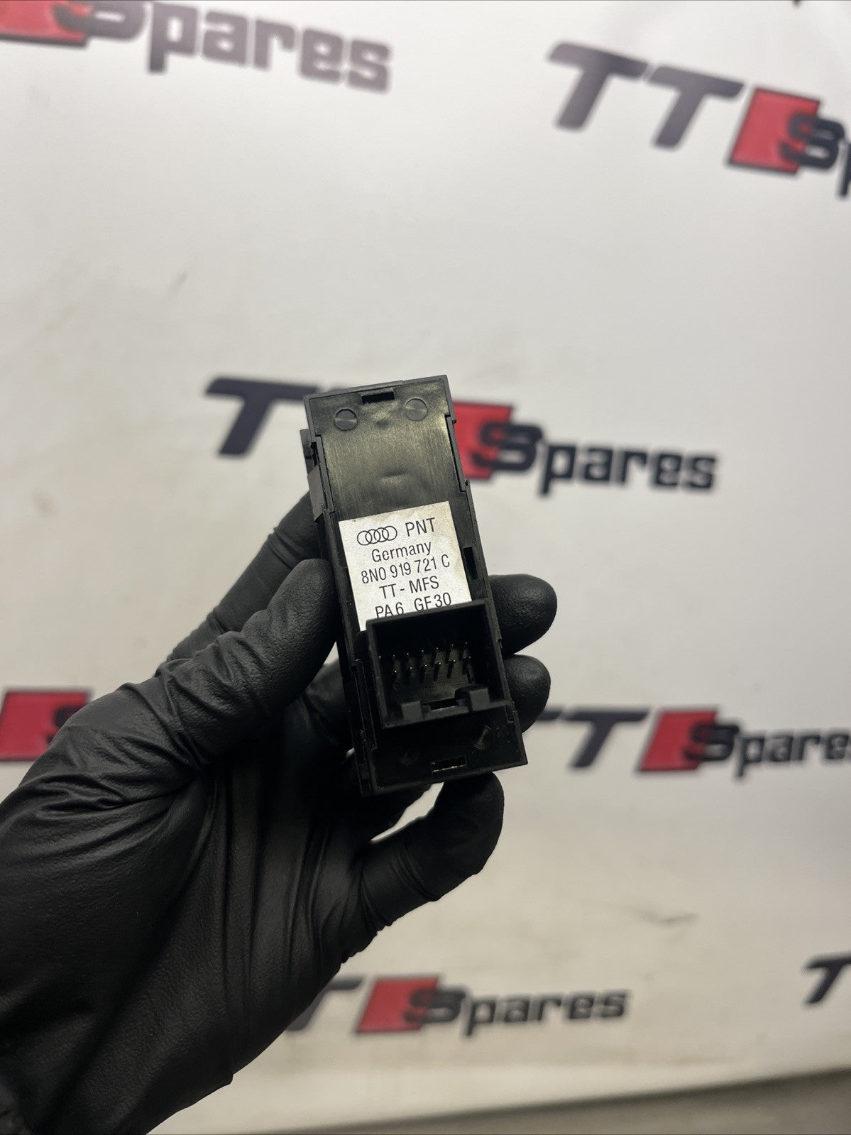 Audi TT 8N 98-06 MK1 225 satnav type door lock 8N0919719A