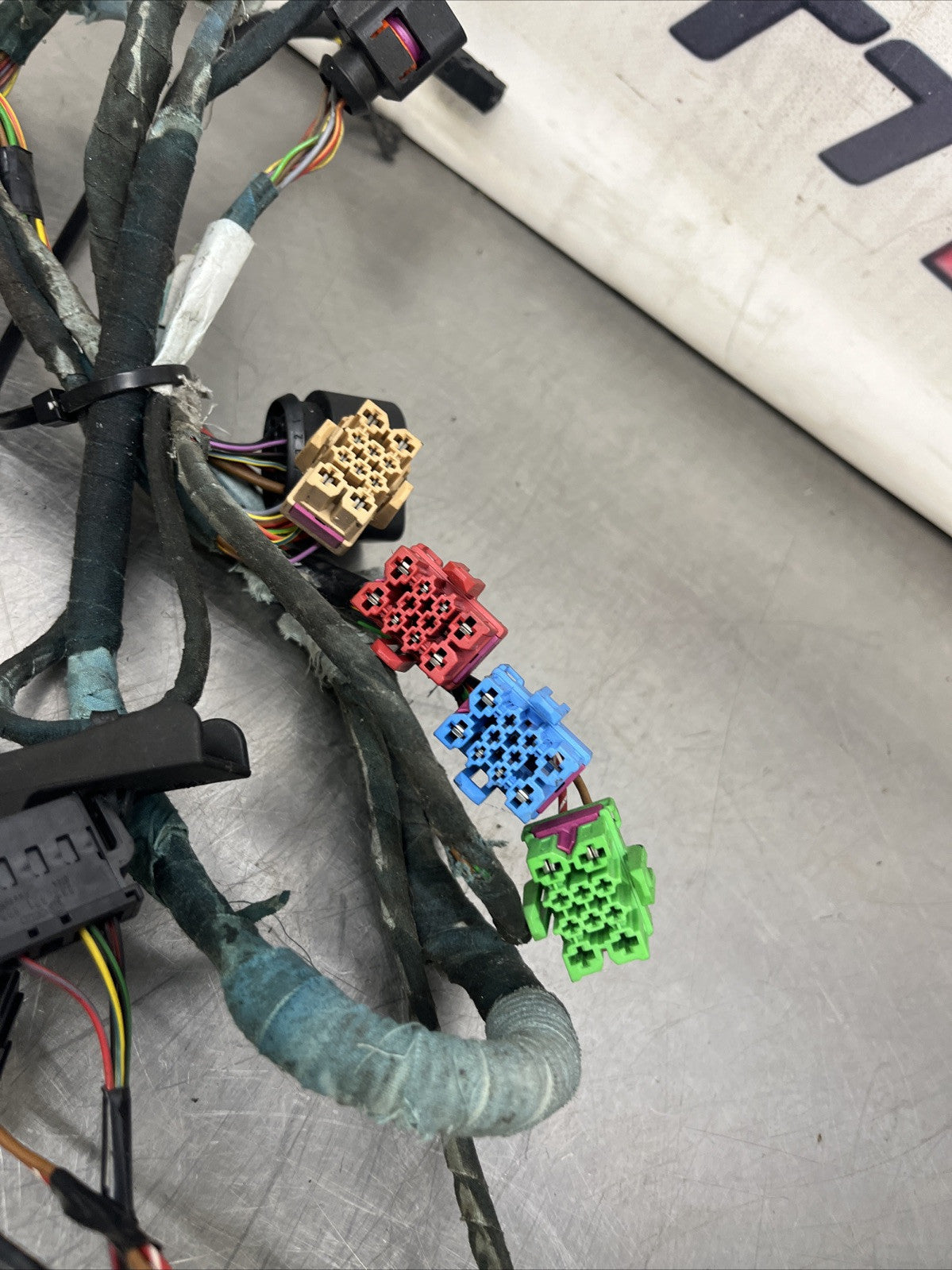 Audi tt Mk1 Passenger Side Door Wiring Loom OEM GENUINE