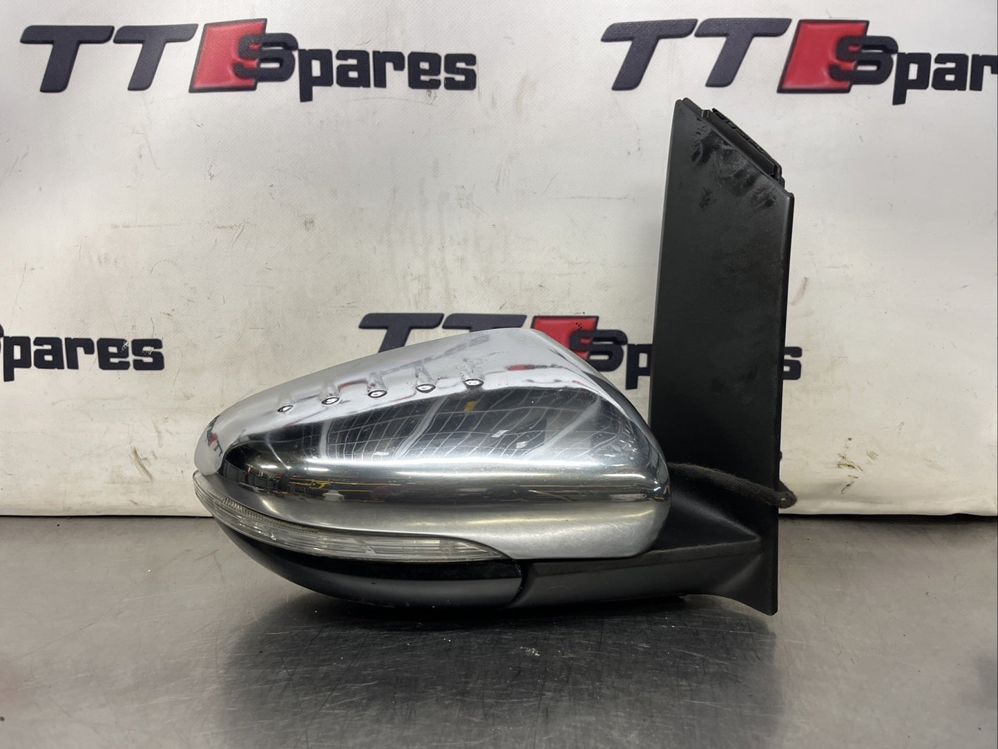 10-15 VW TOURAN 1T3 DRIVER SIDE HEATED POWER FOLD WING MIRROR CHROME