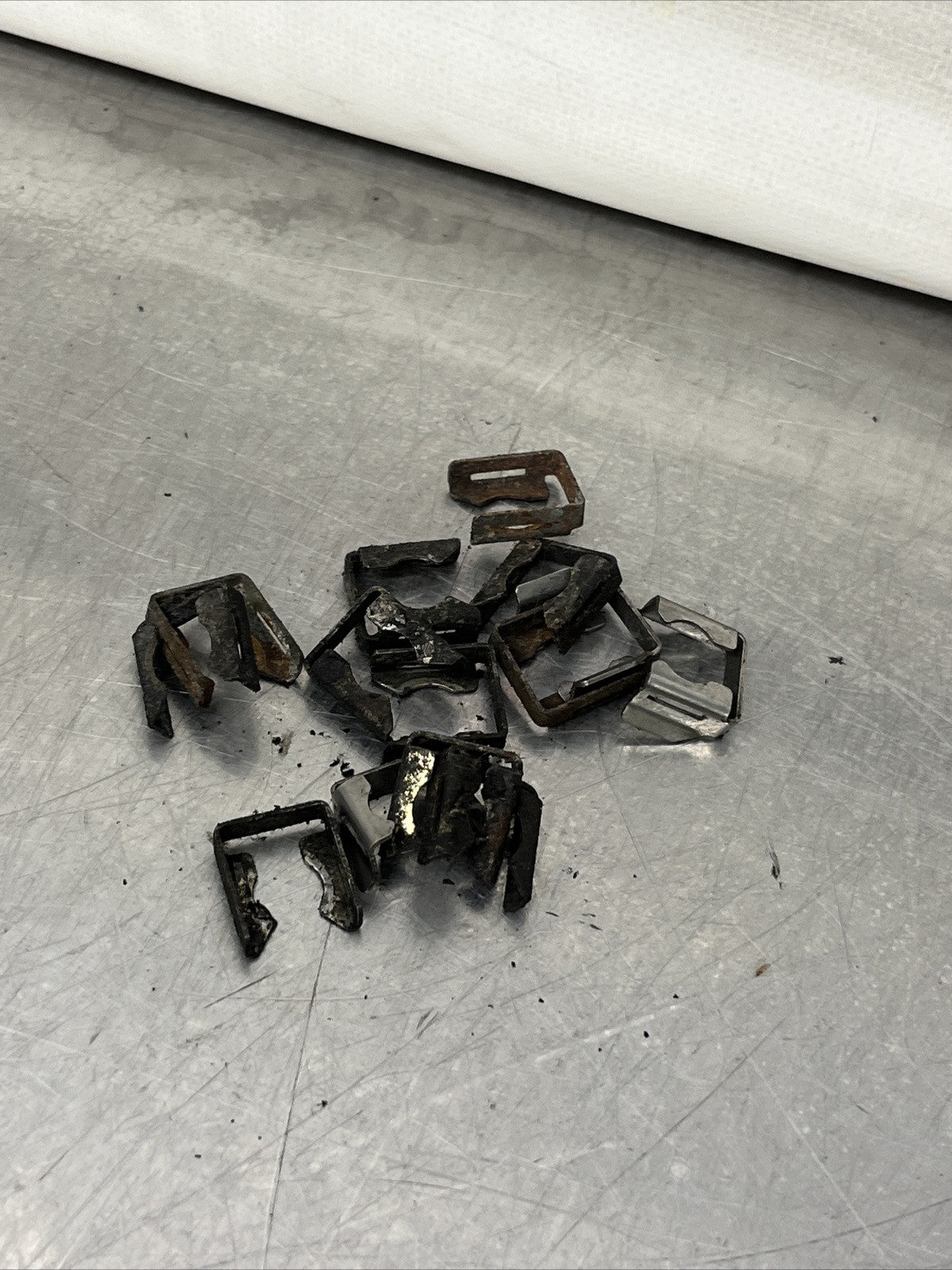 Audi TT MK1 225 1.8T Fuel Injector to Rail Clip