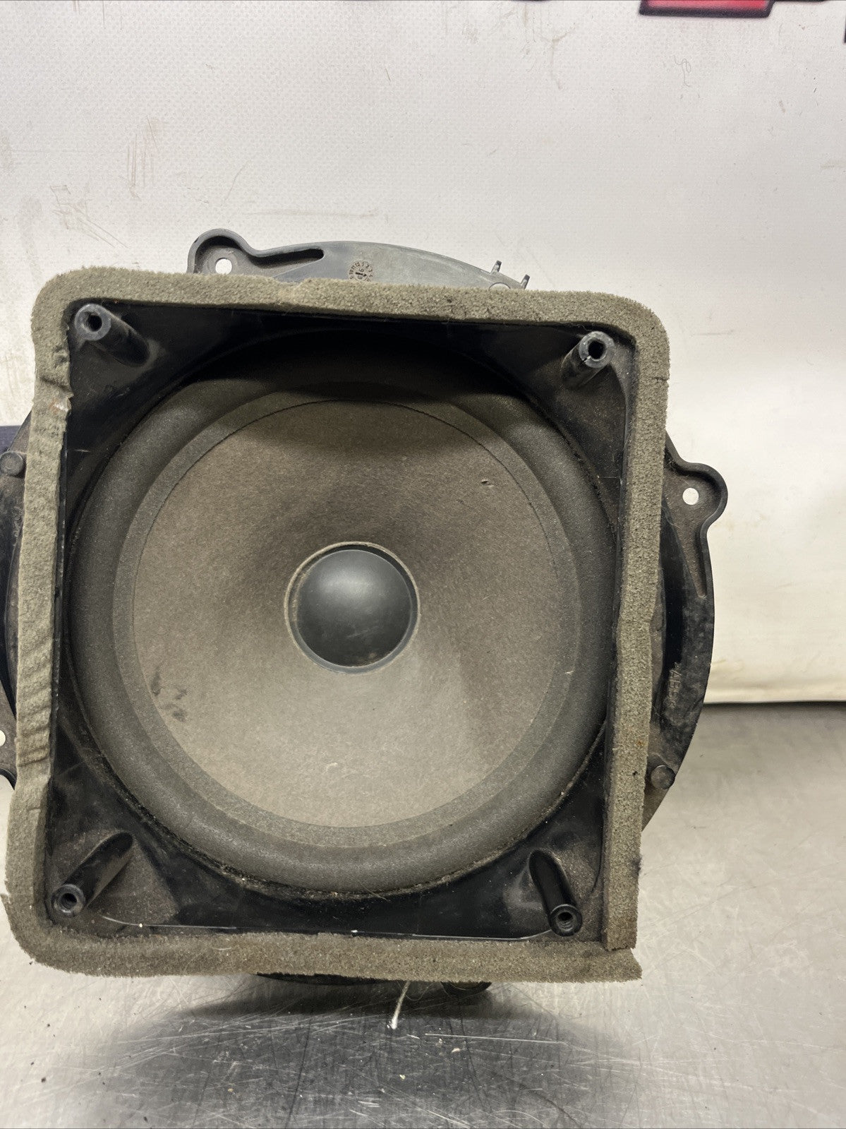 audi tt mk1 Subwoofer Speaker 1998-2005 8N7035401