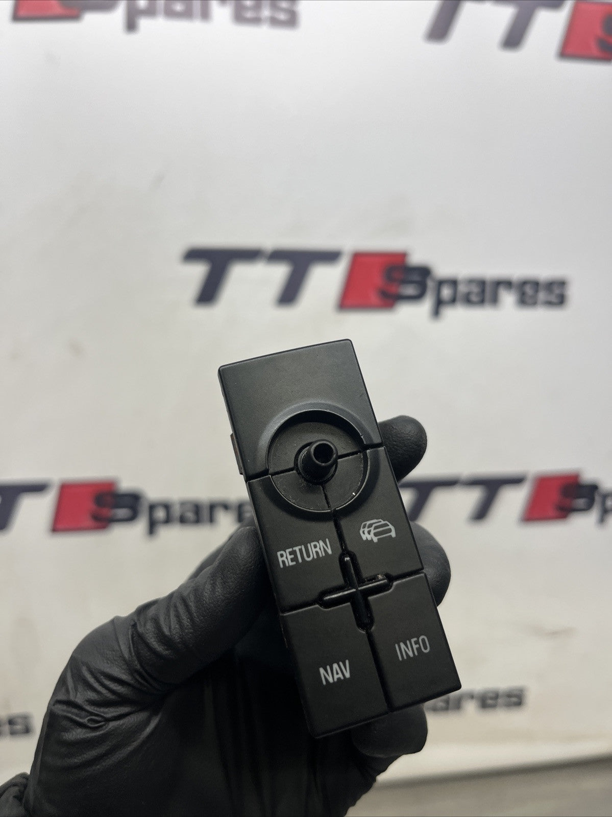 Audi TT 8N 98-06 MK1 225 satnav type door lock 8N0919719A