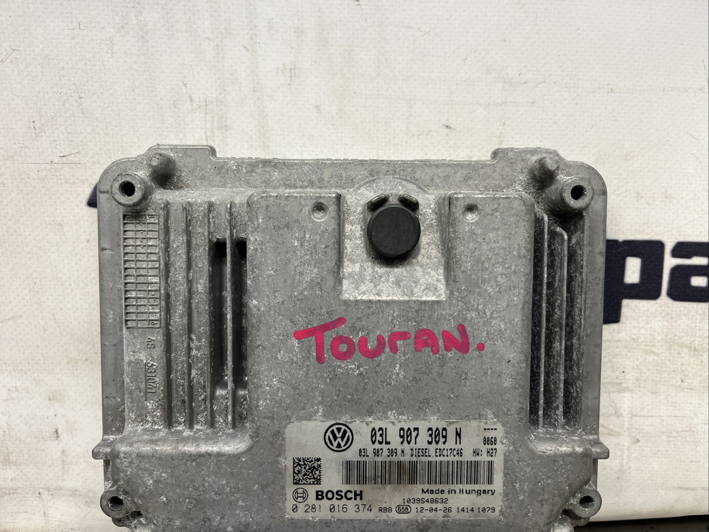 Control unit ECU for engine engine control unit VW Touran 1T3 10-15 TDI 2.0 103K