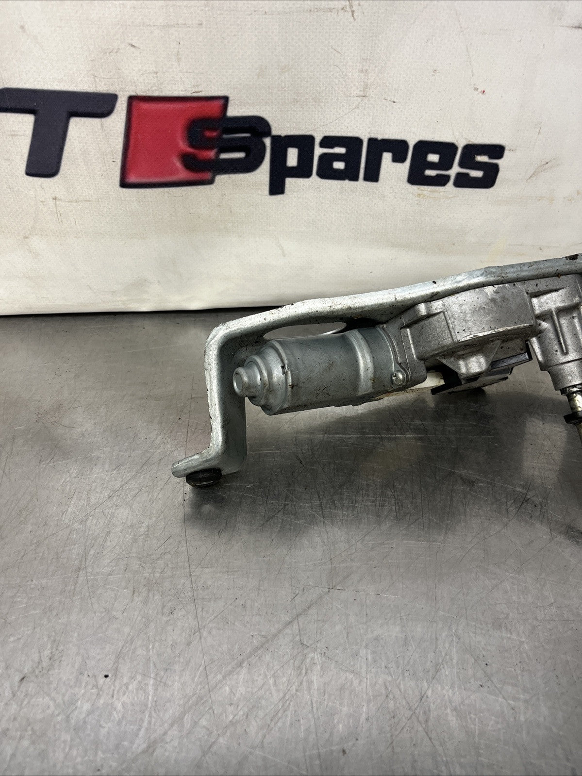 BMW 1 F20 M 135 i Rear Window Wiper Motor 7258532 18558210 2013