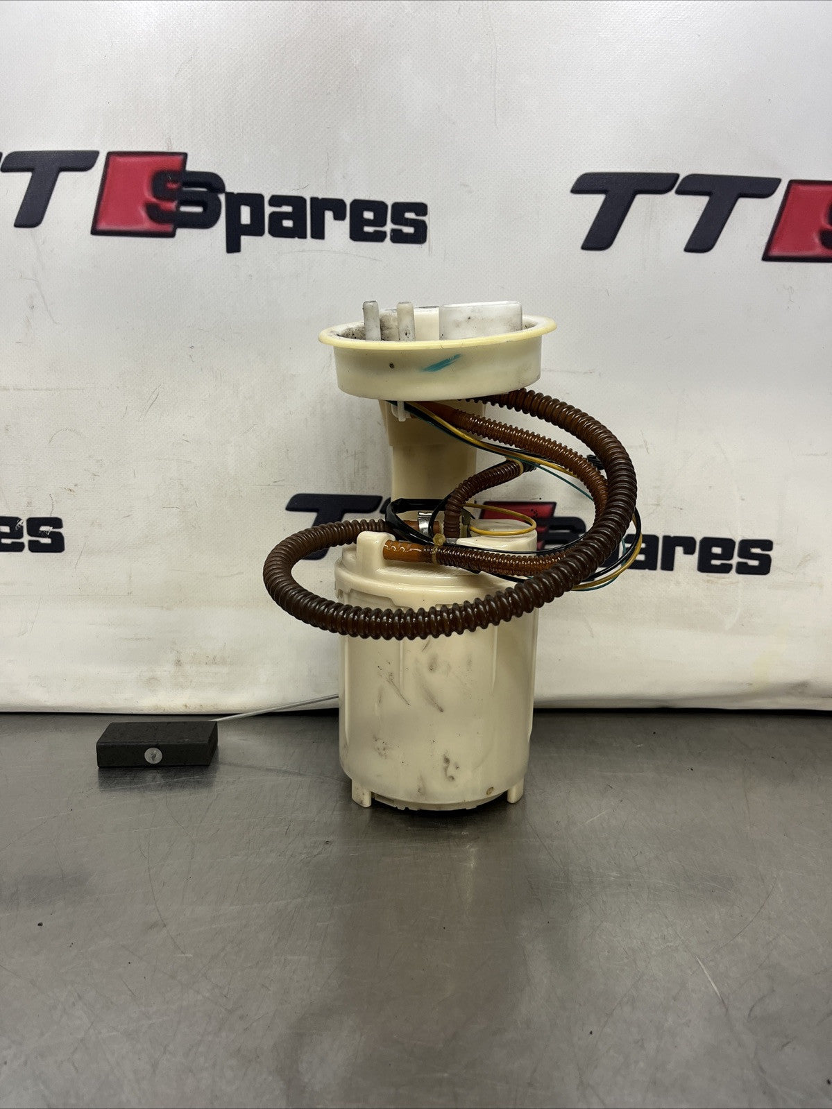 Audi TT Mk1 98-06 QUATTRO☆Electric Fuel Pump☆8L9919051J☆FREE TRACKED P&P