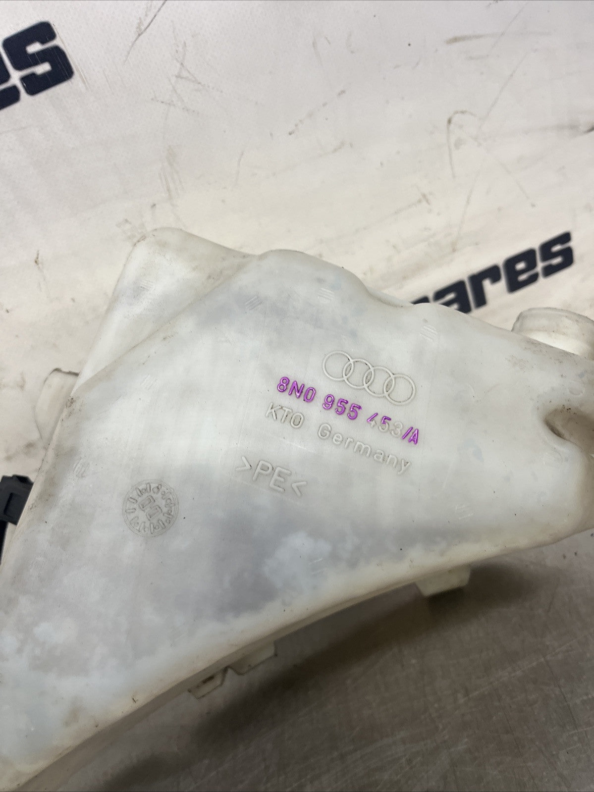 Audi TT Mk1 Washer Bottle Fluid Reservoir Twin Pump Washer 8N0955453A 98-06