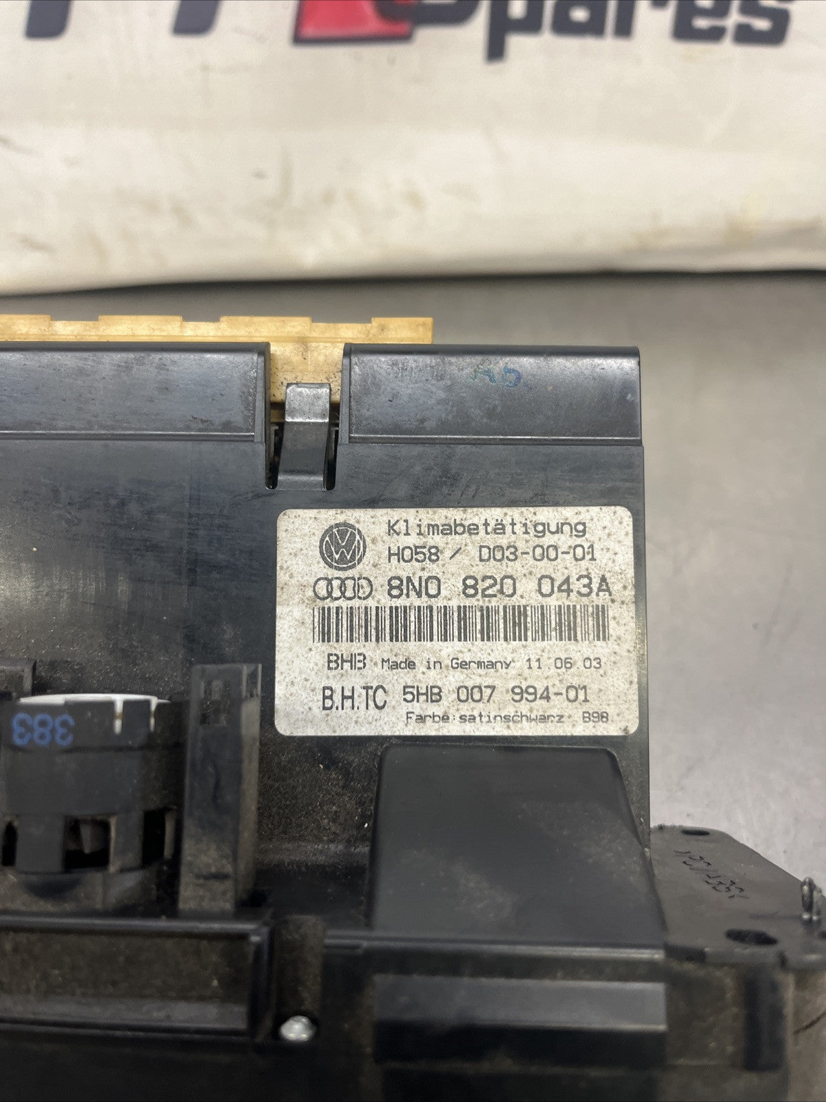 AUDI TT MK1 HEATER CLIMATE CONTROL PANEL 8N0820043A (NO KNOB COVERS)